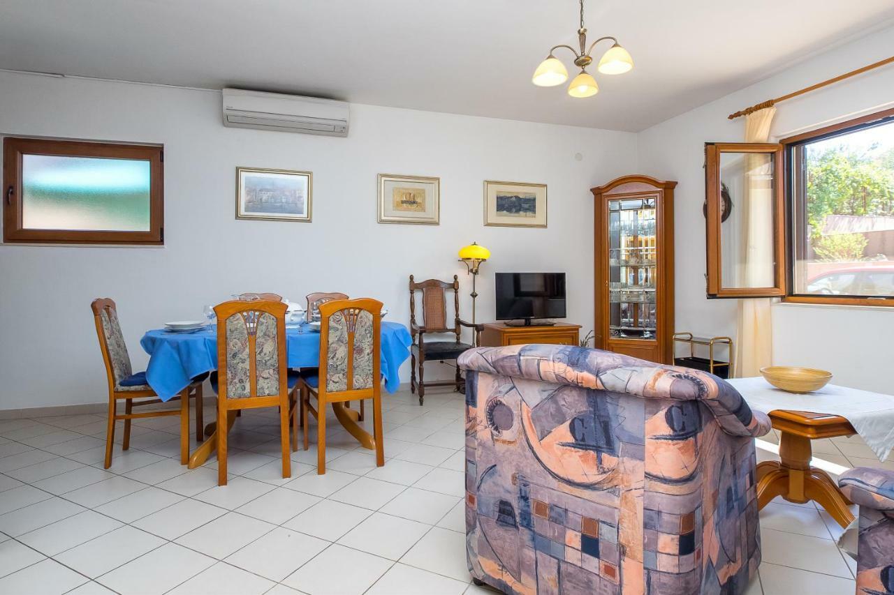 Apartment Olivera Traù Esterno foto