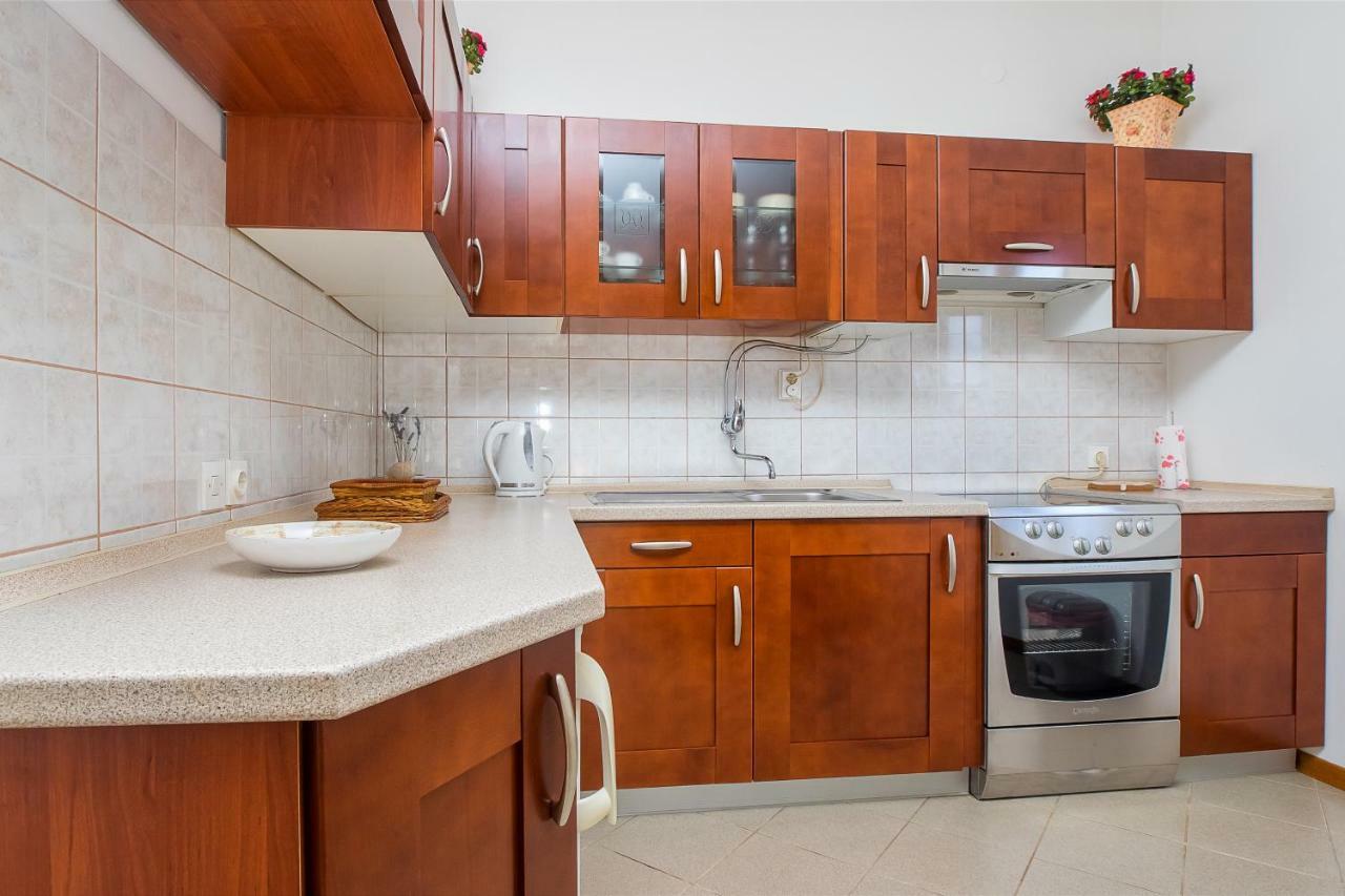 Apartment Olivera Traù Esterno foto